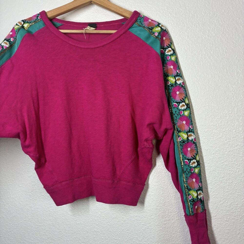 We The Free Shirt Womens XS Pink Floral Embroidered Dolman Sleeve Crop Top - Picture 14 of 16